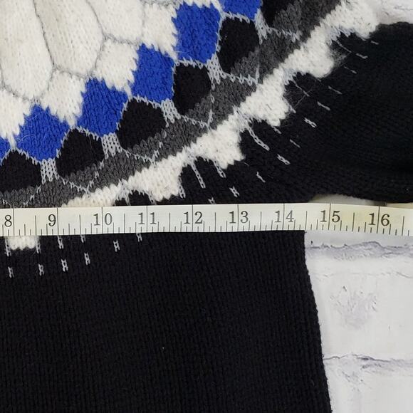 a.n.a. Black White and Blue Sweater size PS - Picture 6 of 8
